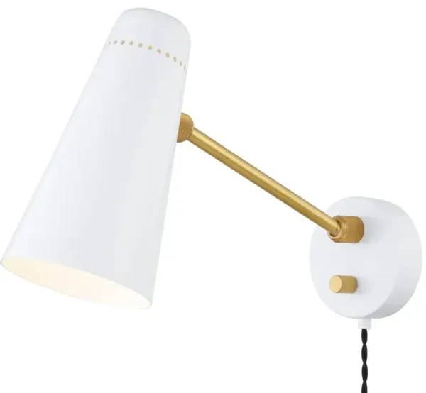 Adelaide Plug-In Wall Sconce - Gold