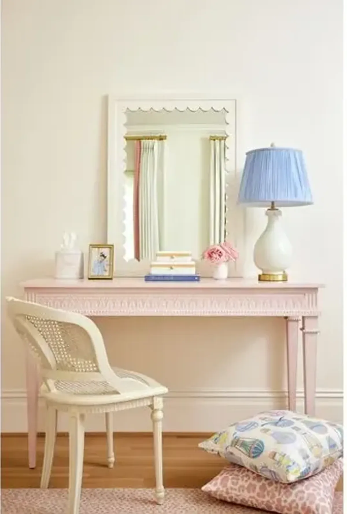 Gigi Scallop Wall Mirror - French White - Caitlin Wilson