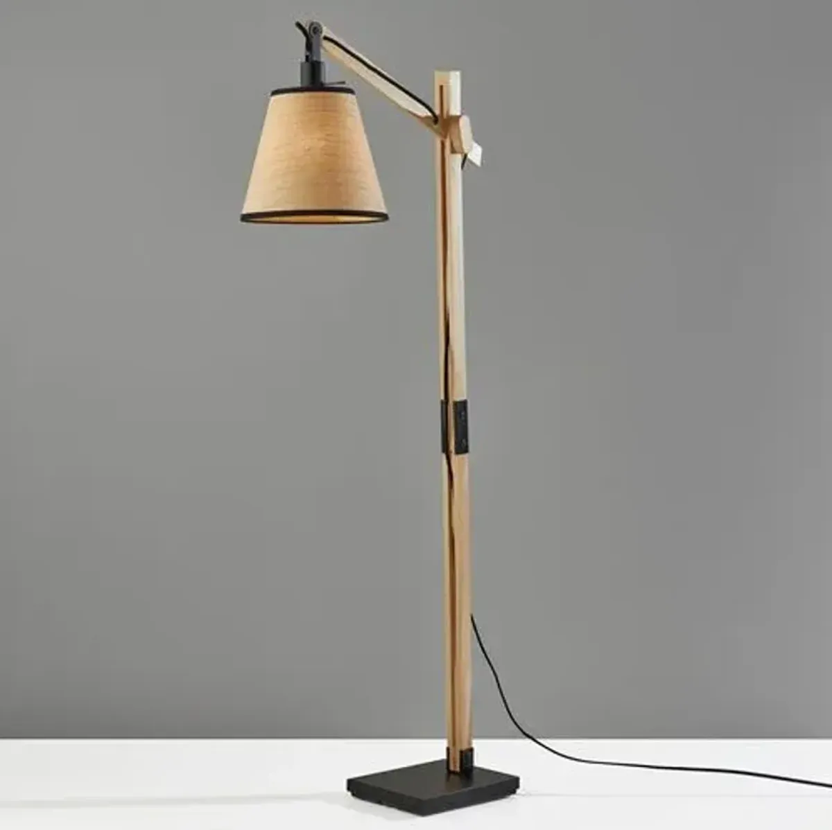 Ryder Floor Lamp - Natural/Black