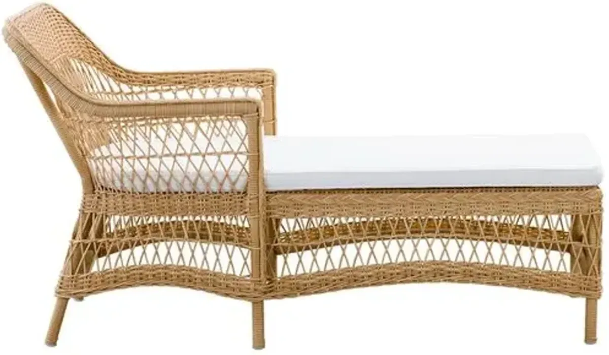 Olivia Outdoor Chaise Lounge - Natural/White - Sika Design - Brown - Comfortable, Sturdy, Stylish