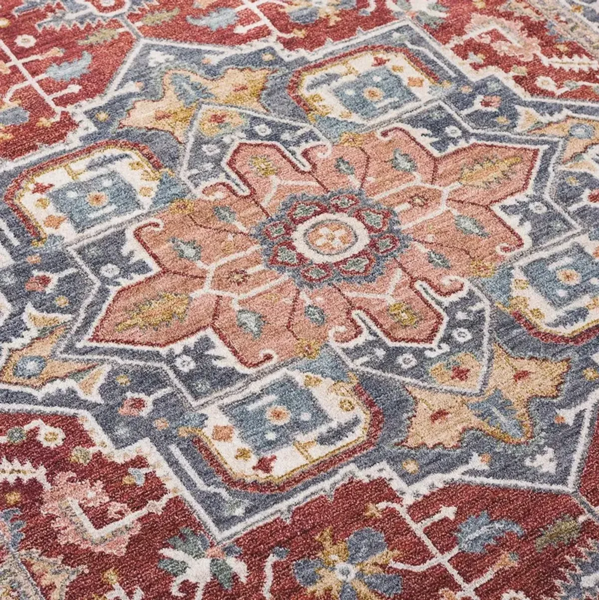 Lauren Ralph Lauren, Luca Rug