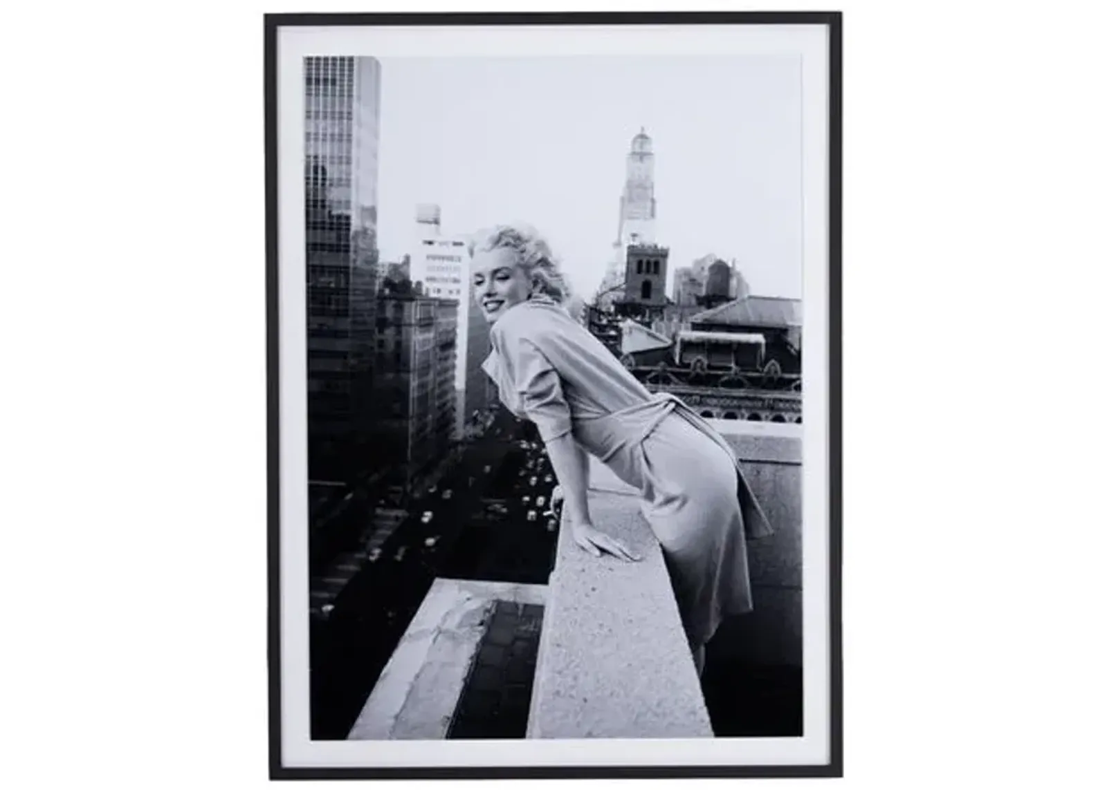 Getty Images - Marilyn On The Roof I - Black