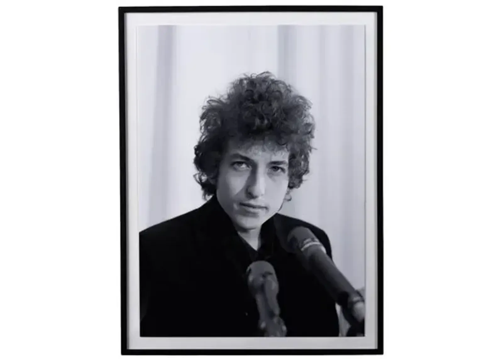 Getty Images - Dylan - Black