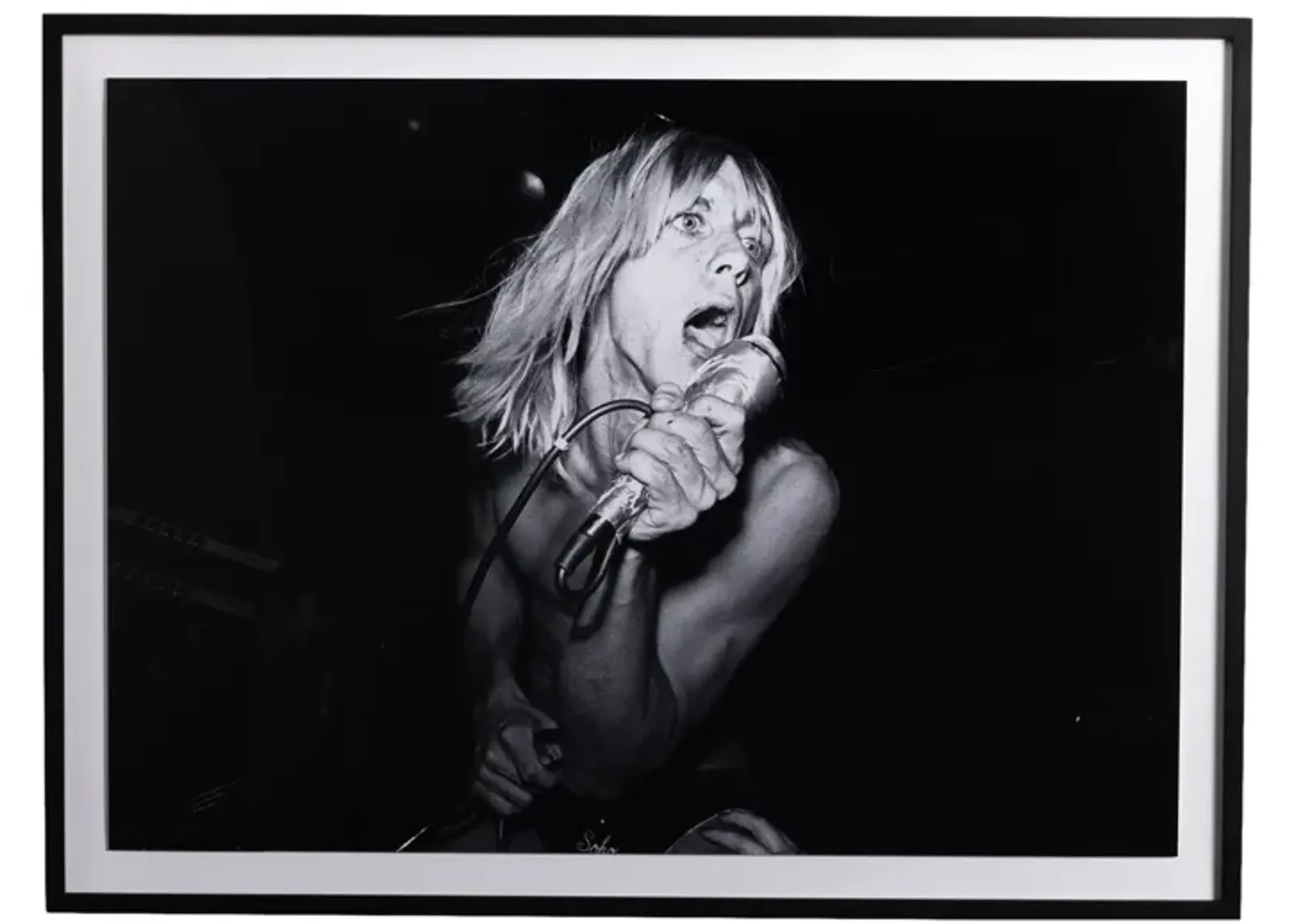 Getty Images - Iggy Pop Performing At The Whisky - Black