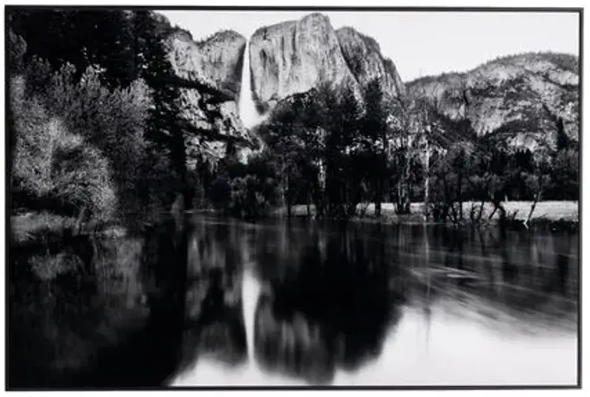 Getty Images - Merced River & Yosemite Falls - Black