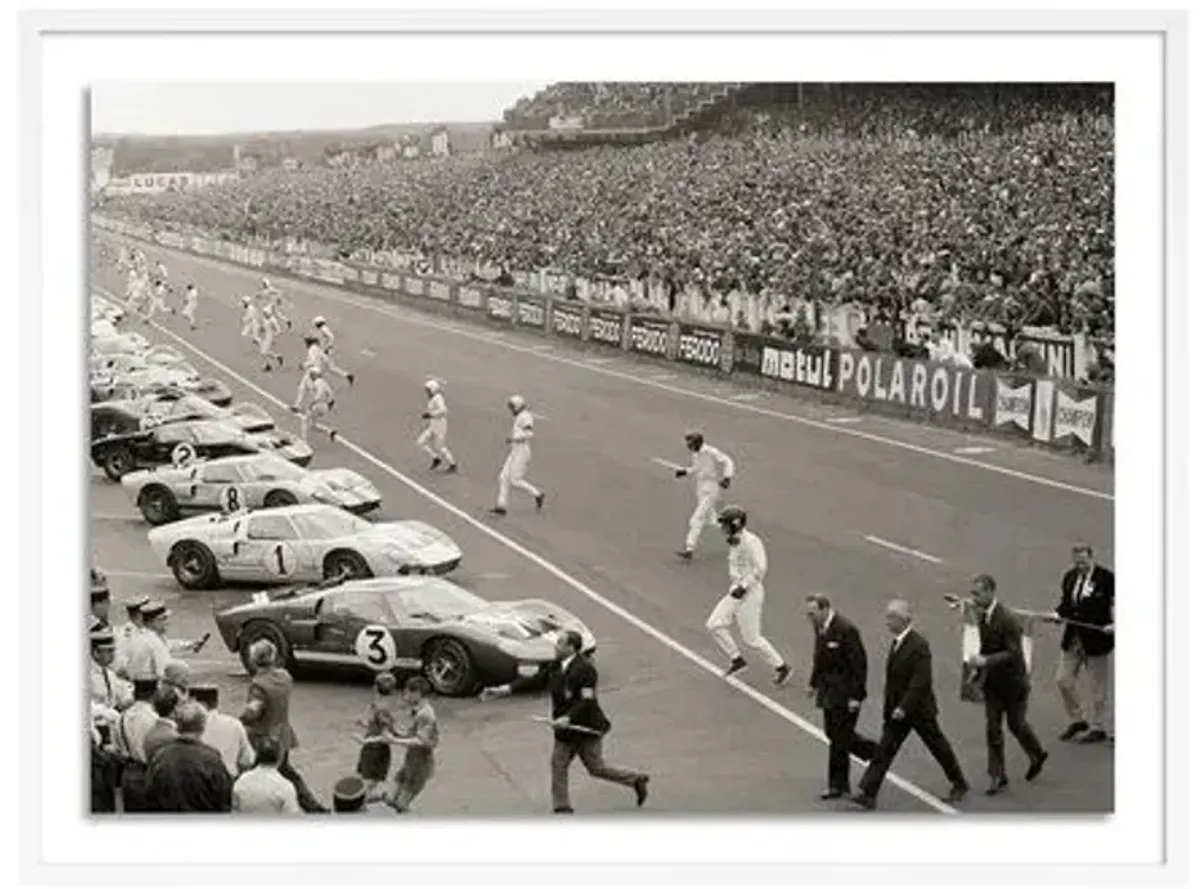 Getty Images - Start Of The Le Mans Race - White