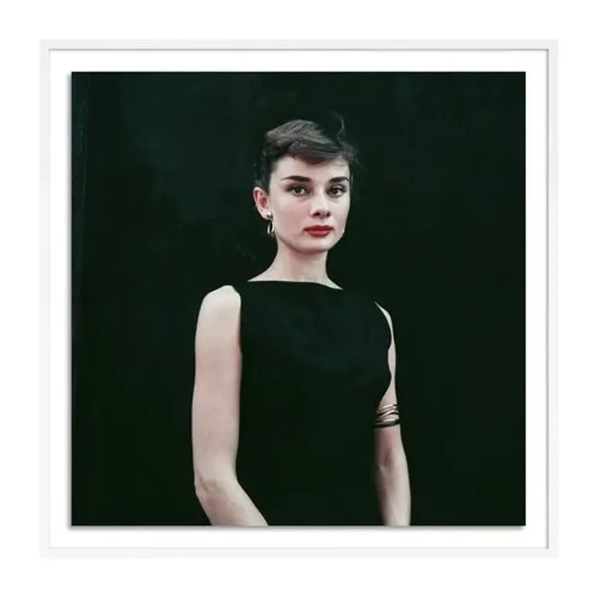 Getty Images - Audrey Hepburn - White