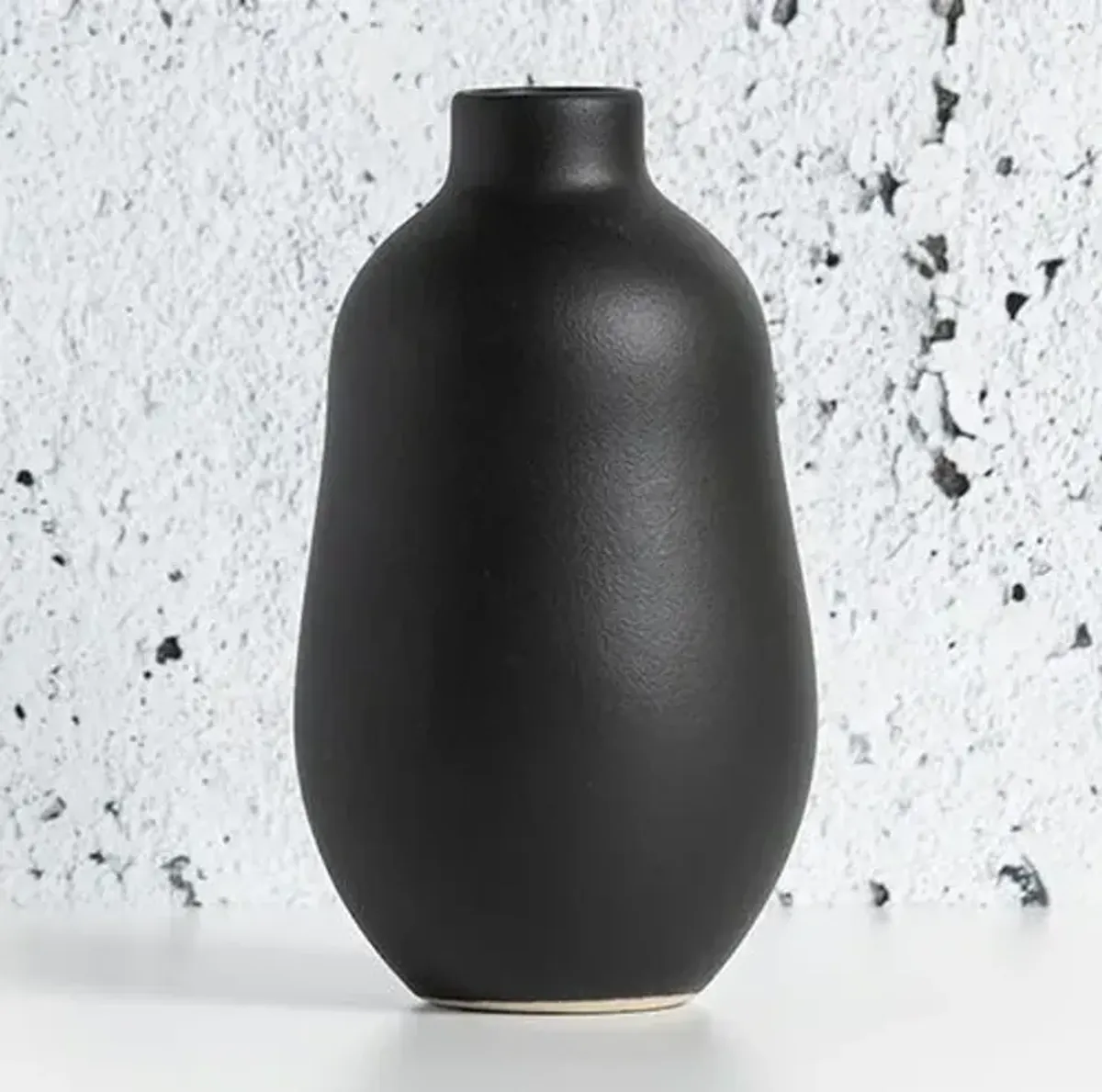 Gharyan Stoneware - Stoneware Vase - Powered by People - Black