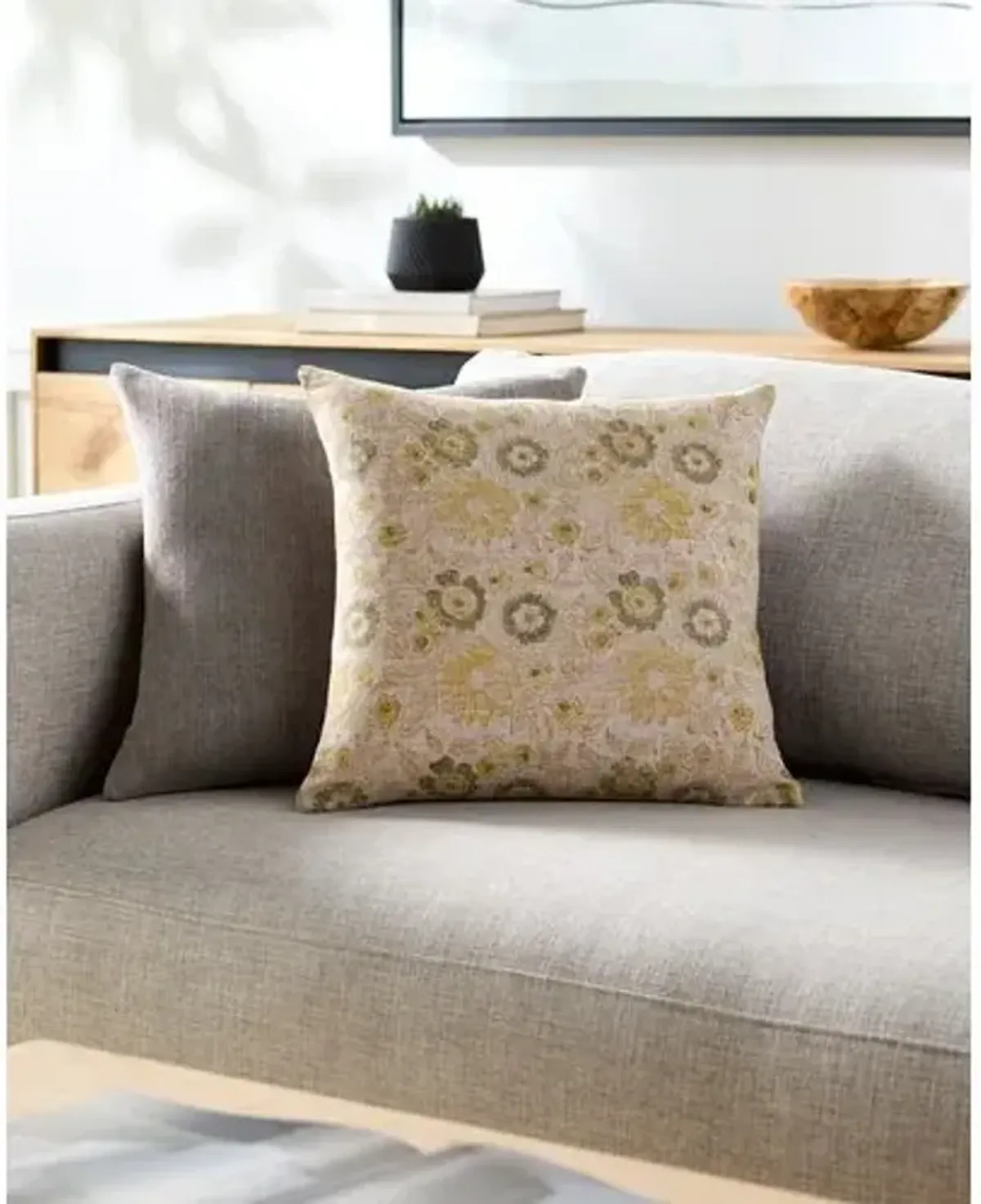 Chateau de Chic Floral Linen Pillow