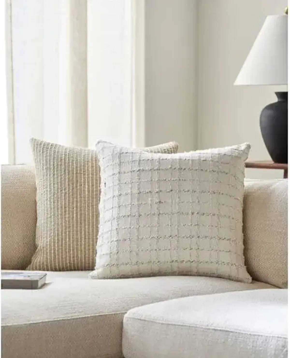 Greenville Pillow - Ivory