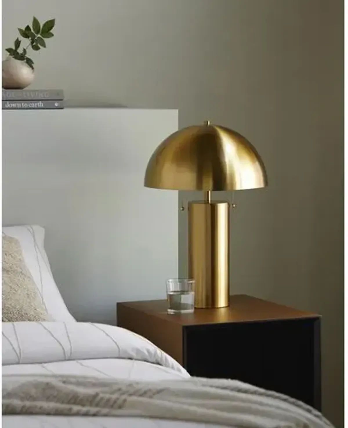 Sterling Dome Table Lamp - Gold