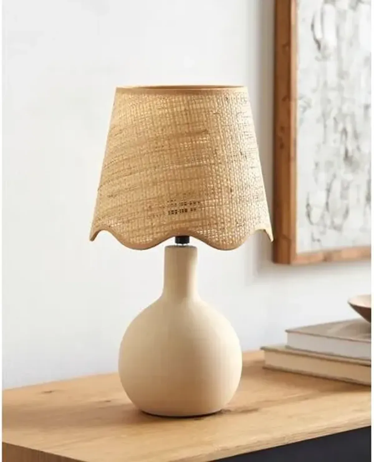 Noa Scallop Shade Table Lamp - White