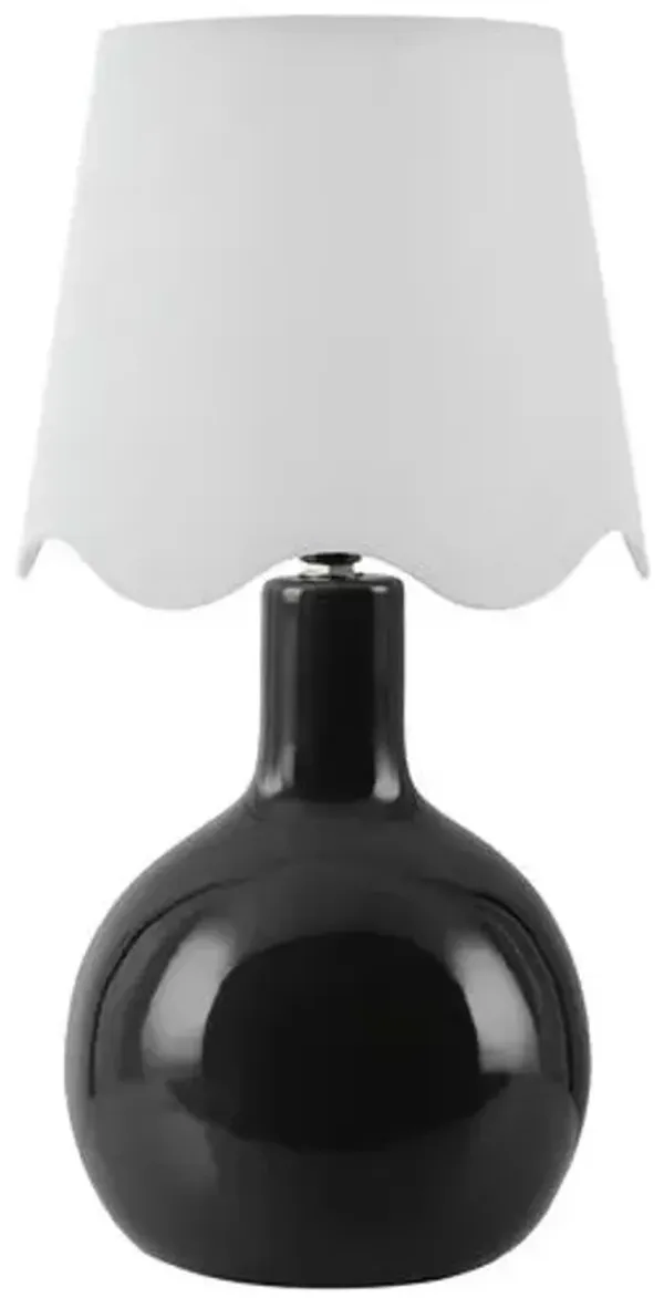Noa Scallop Shade Table Lamp - Black