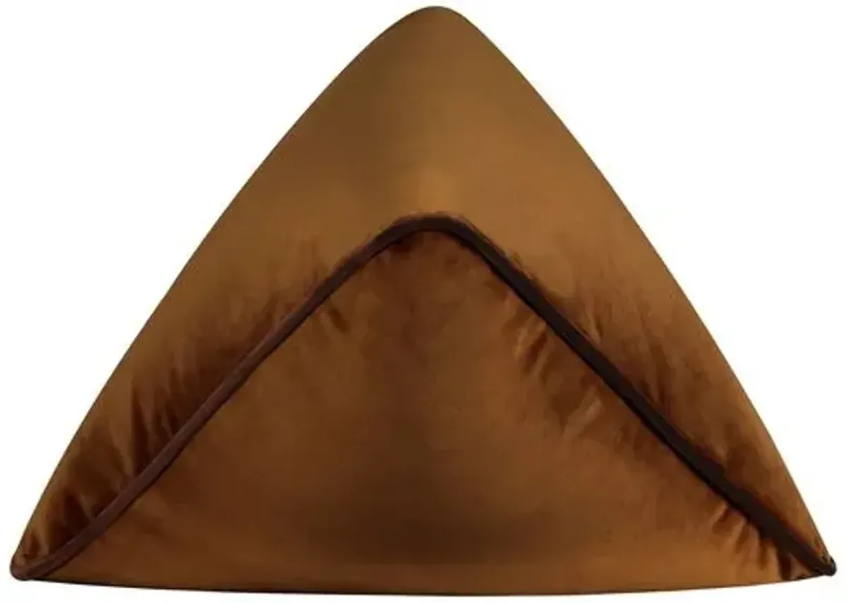 Nova 16x16 Pyramid Velvet Pillow