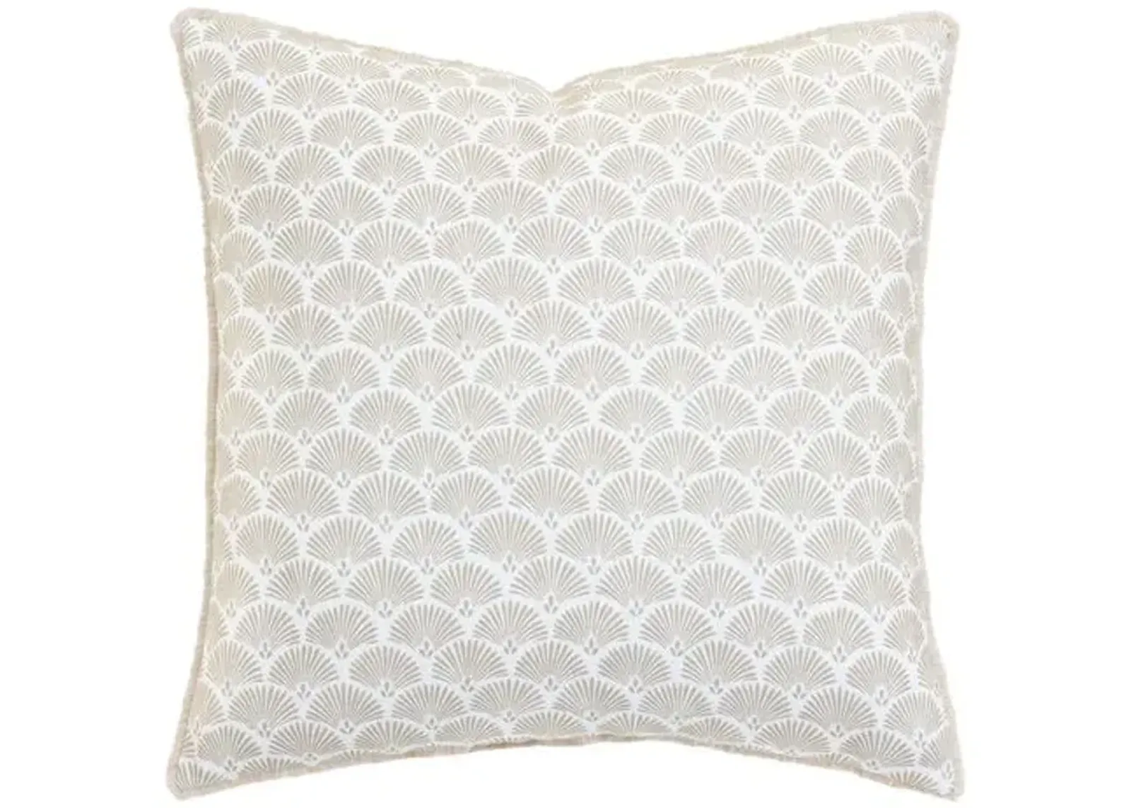 Serena Deco Shell Pillow - Ivory