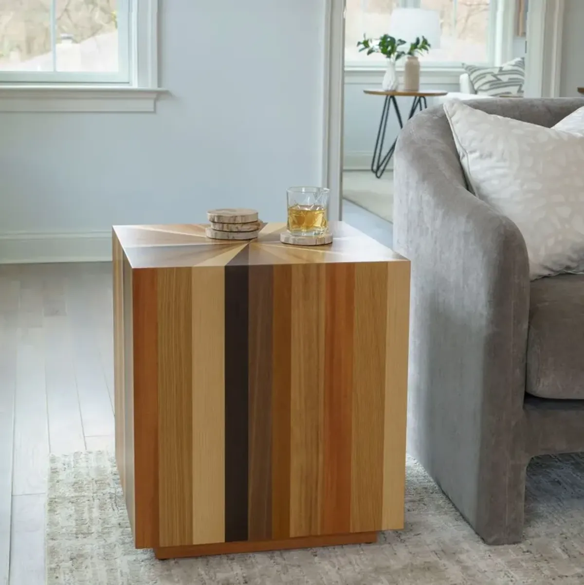 Sun End Table, Natural