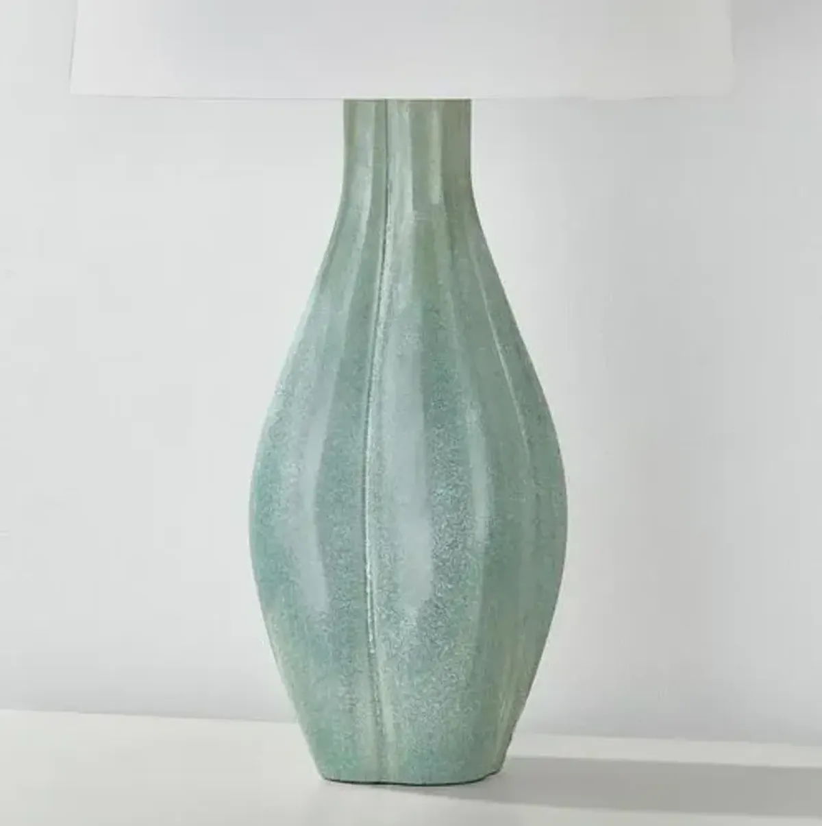 Farren Ceramic Table Lamp - Ivory