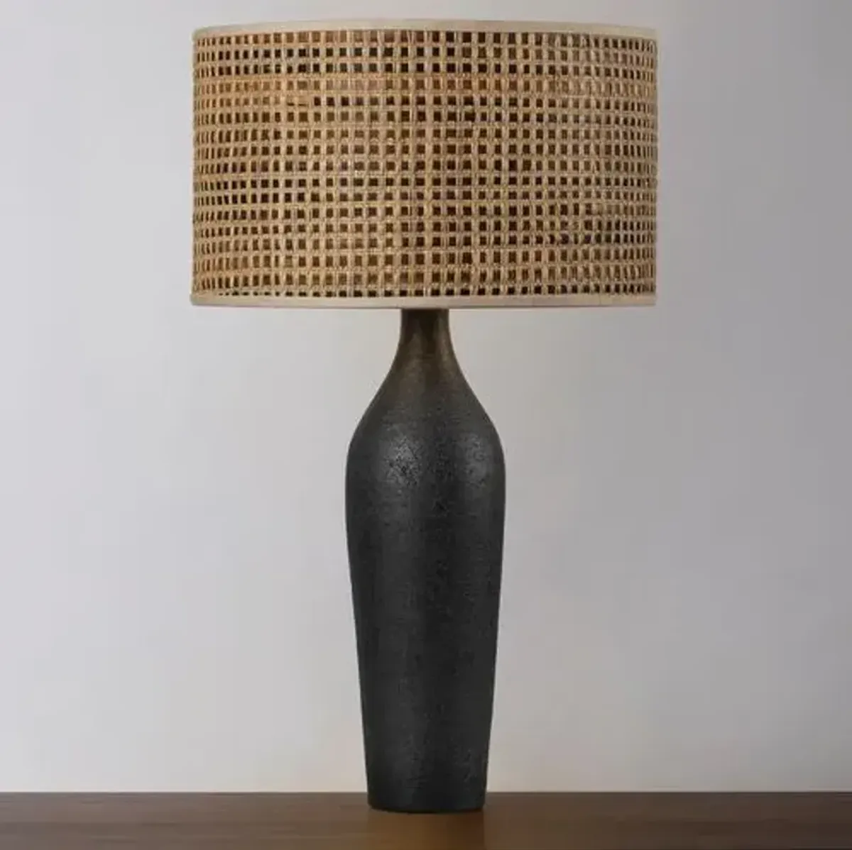 Keoni 29" Saguran Weave Table Lamp - Aged Brass/Ceramic Black Ash