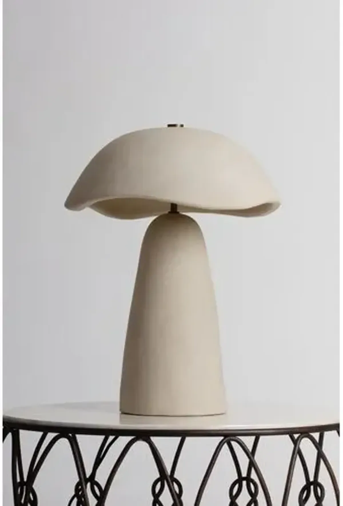 Soloma Ceramic Dome Table Lamp - Artisan White