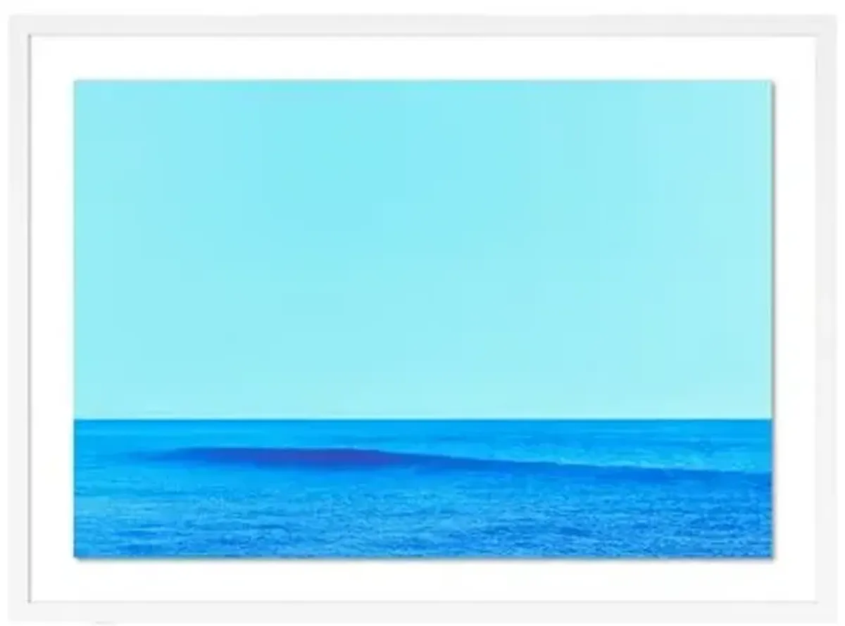 Tommy Kwak - Waves 2 Photograph - Blue