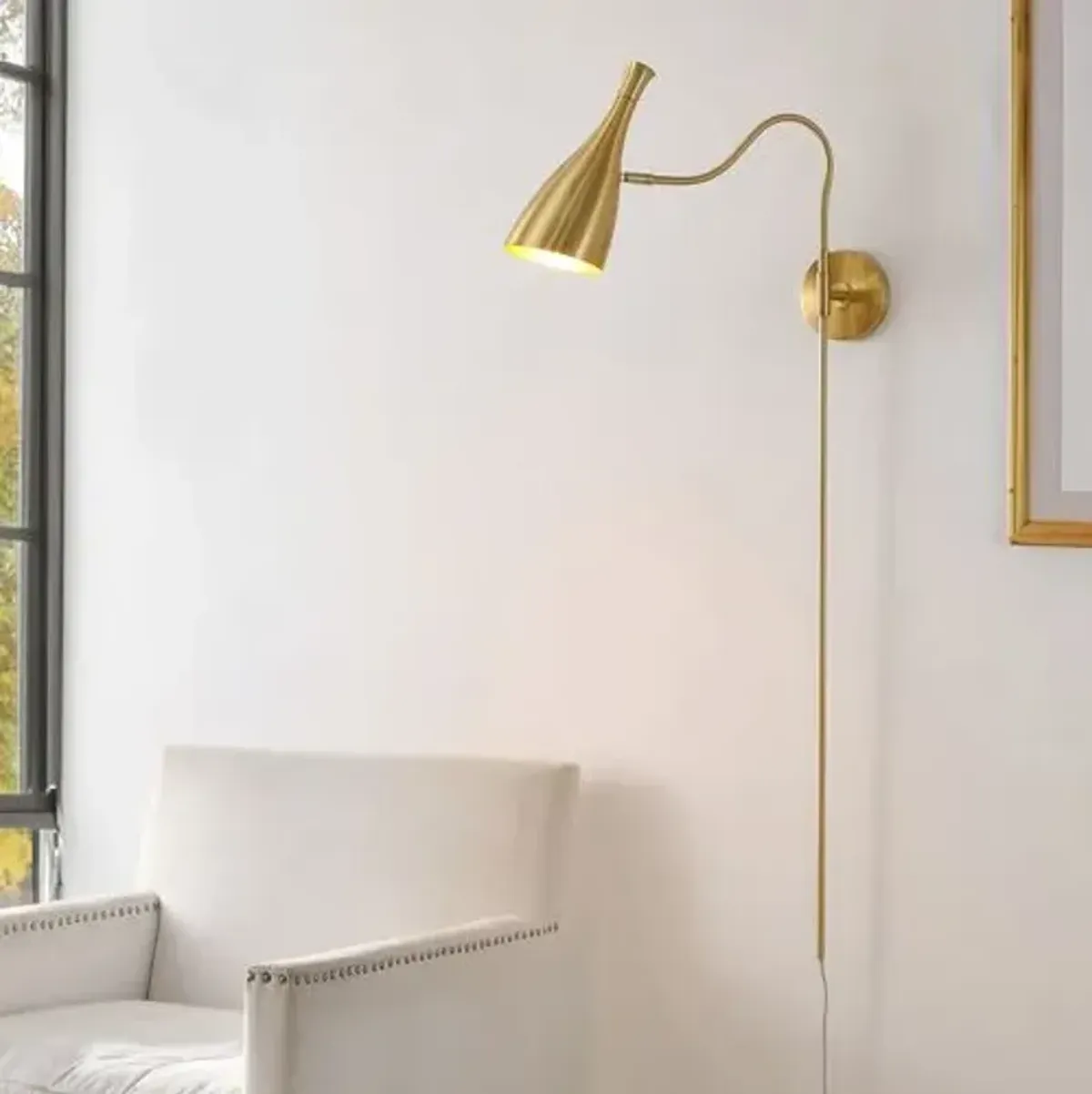 Iryna Plug-In Wall Sconce - Brass - Gold