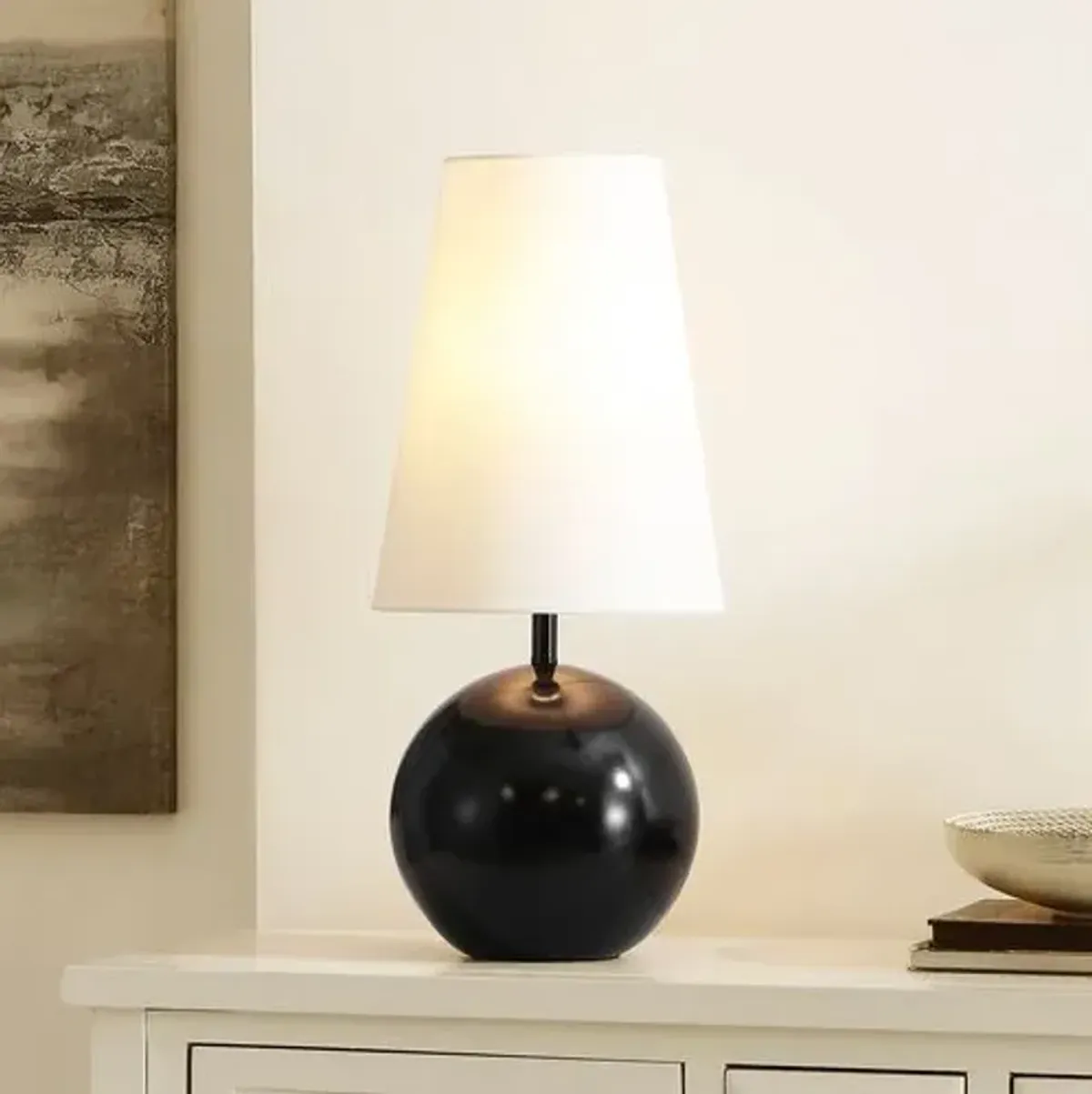 Janelle 20" Ball Table Lamp - Black