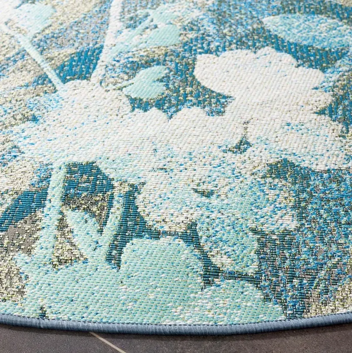 Falling Leaves Rug, Green