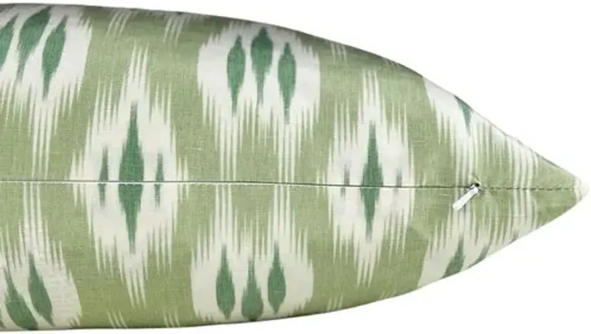 Clare 22x22 Ikat Pillow - The Piper Collection
