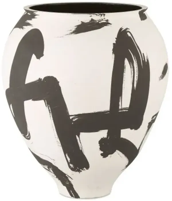 Kenzo Vase - White/Black - Currey & Company