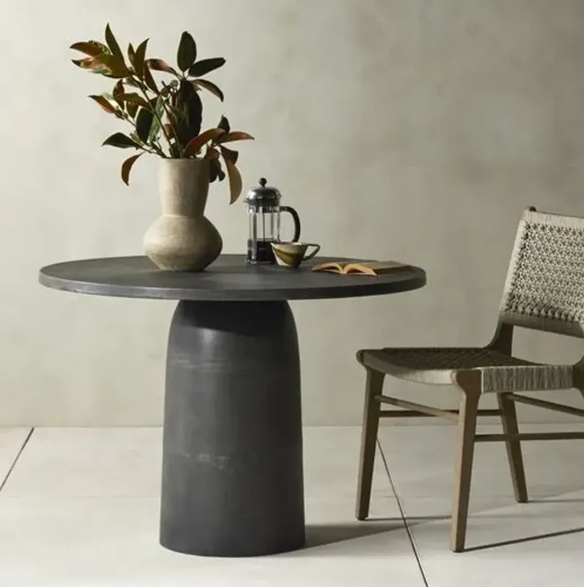 Veronica Outdoor Aluminum Round Dining Table