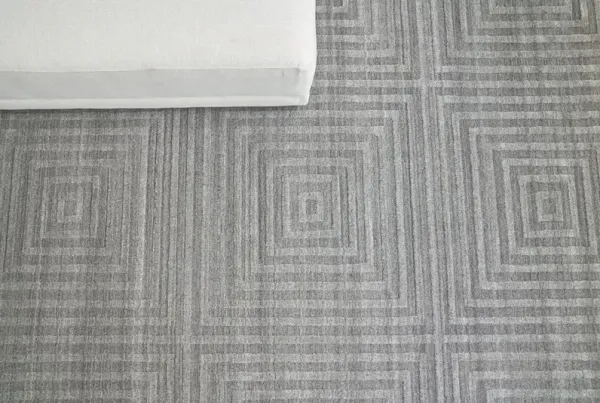 Tella Rug