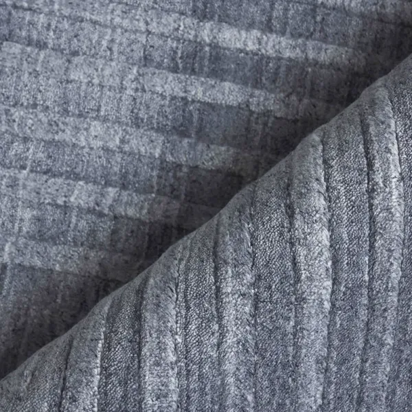 Tella Rug