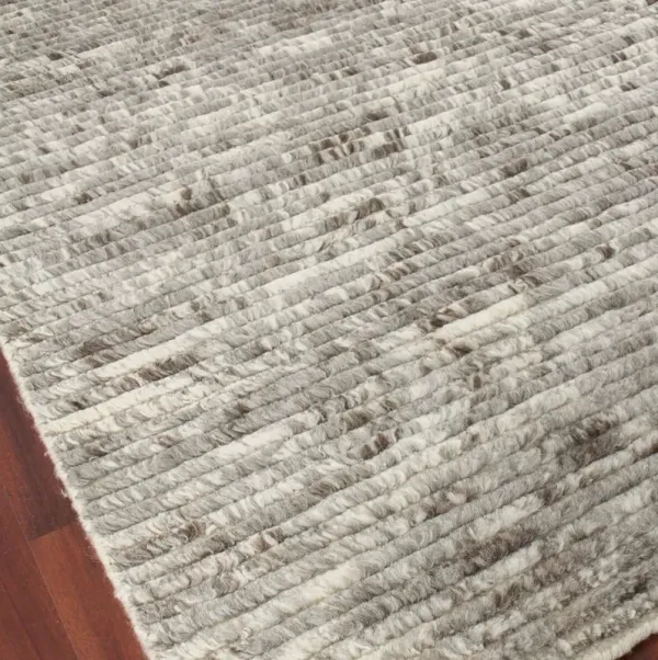 Taza Hand loomed Rug