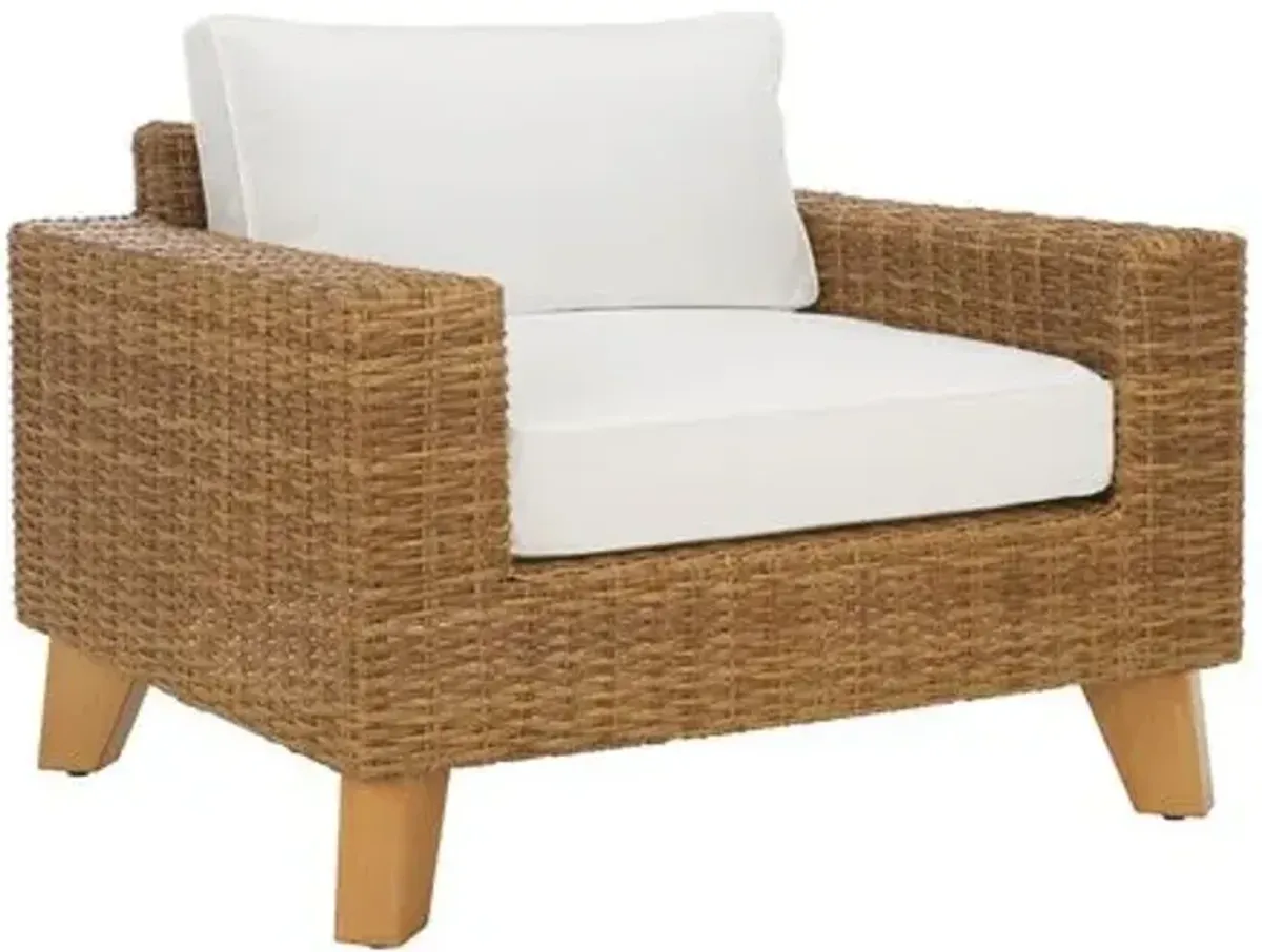 Aelwyn Wicker Patio Chair - Natural/White