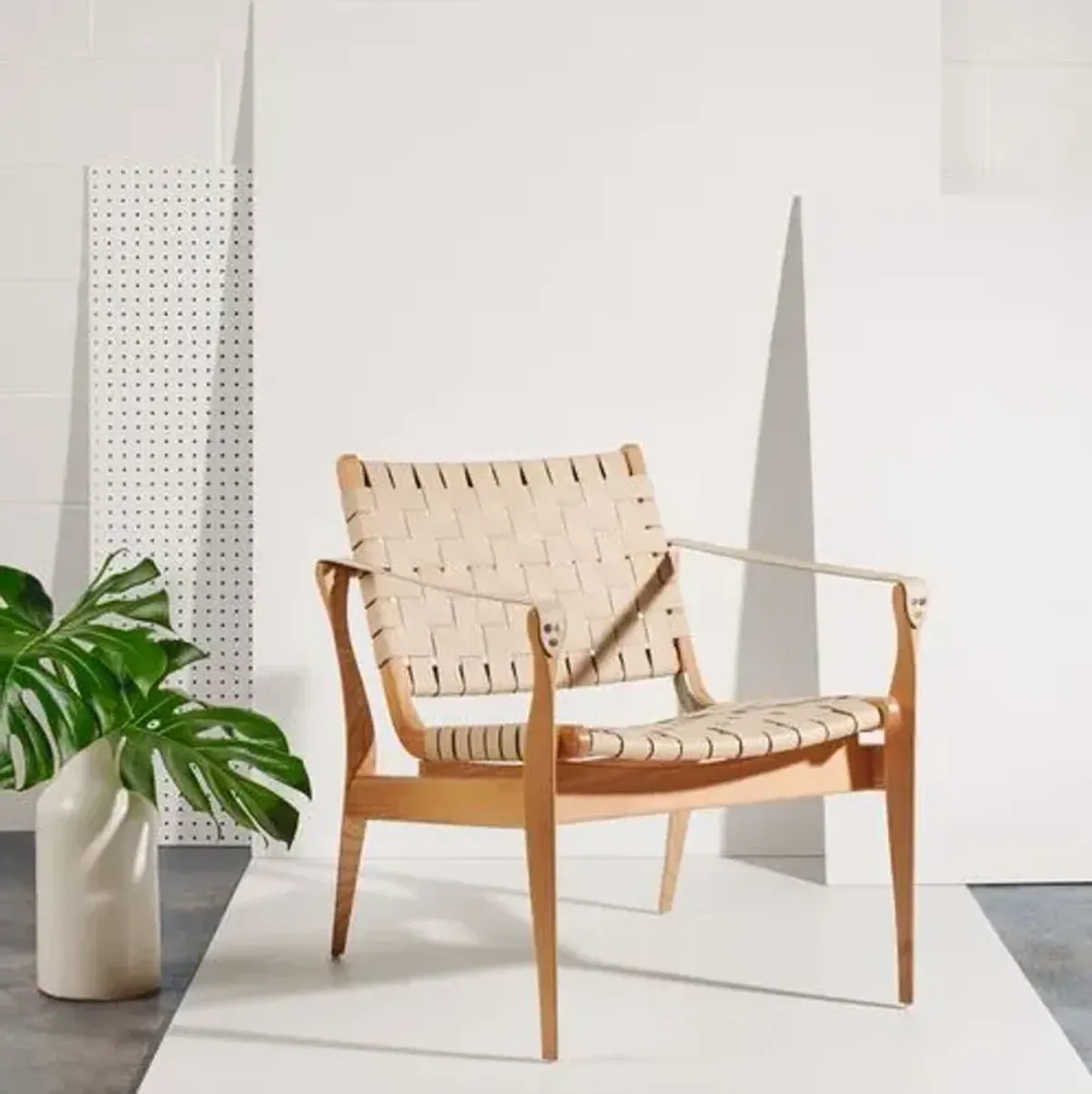 Kael Safari Chair - White