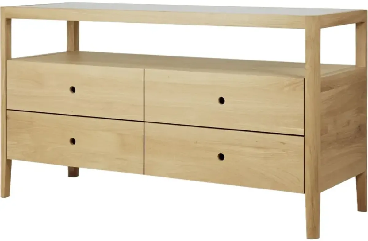 Spindle 4-Drawer Dresser, Oak