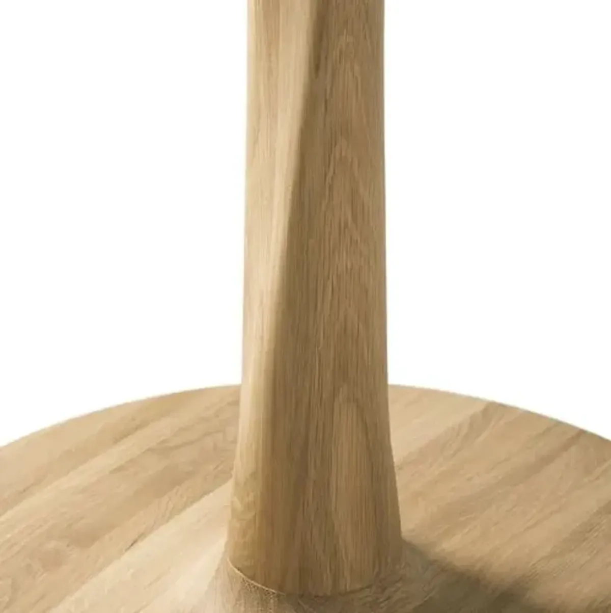 Torsion Round Dining Table - Oak - Ethnicraft