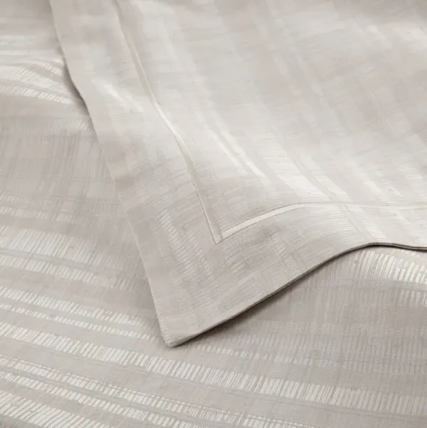 Biagio Jacquard Duvet - Pearl - Peacock Alley - White