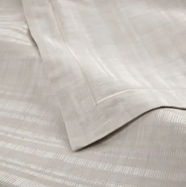 Biagio Jacquard Duvet - Pearl - Peacock Alley - White