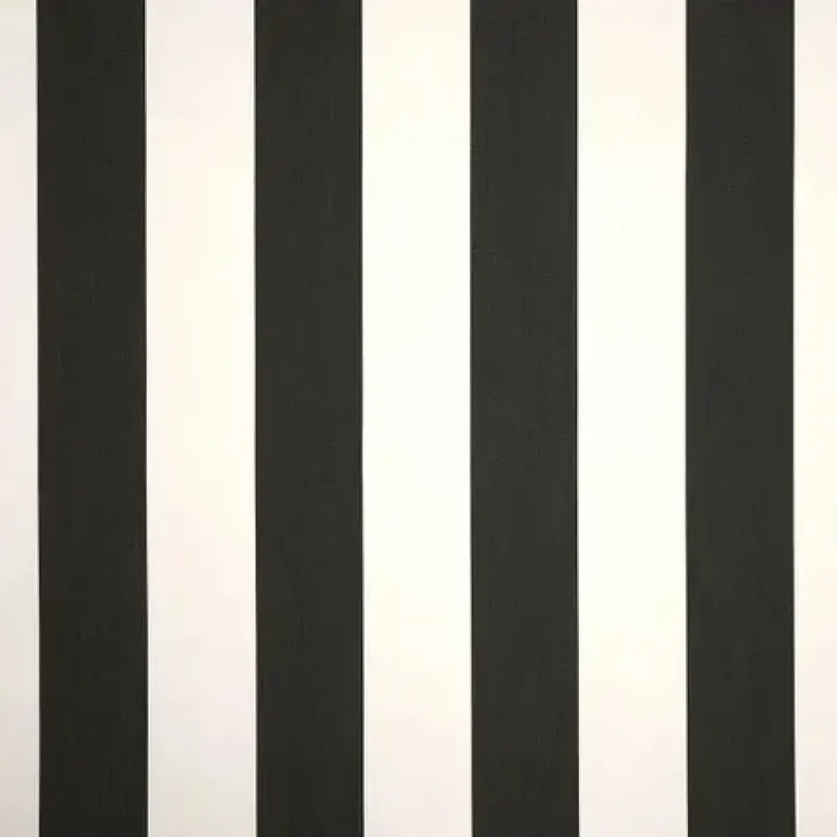 Isla Outdoor Iron Chaise Lounge - Multi - Comfortable, Sturdy, Stylish