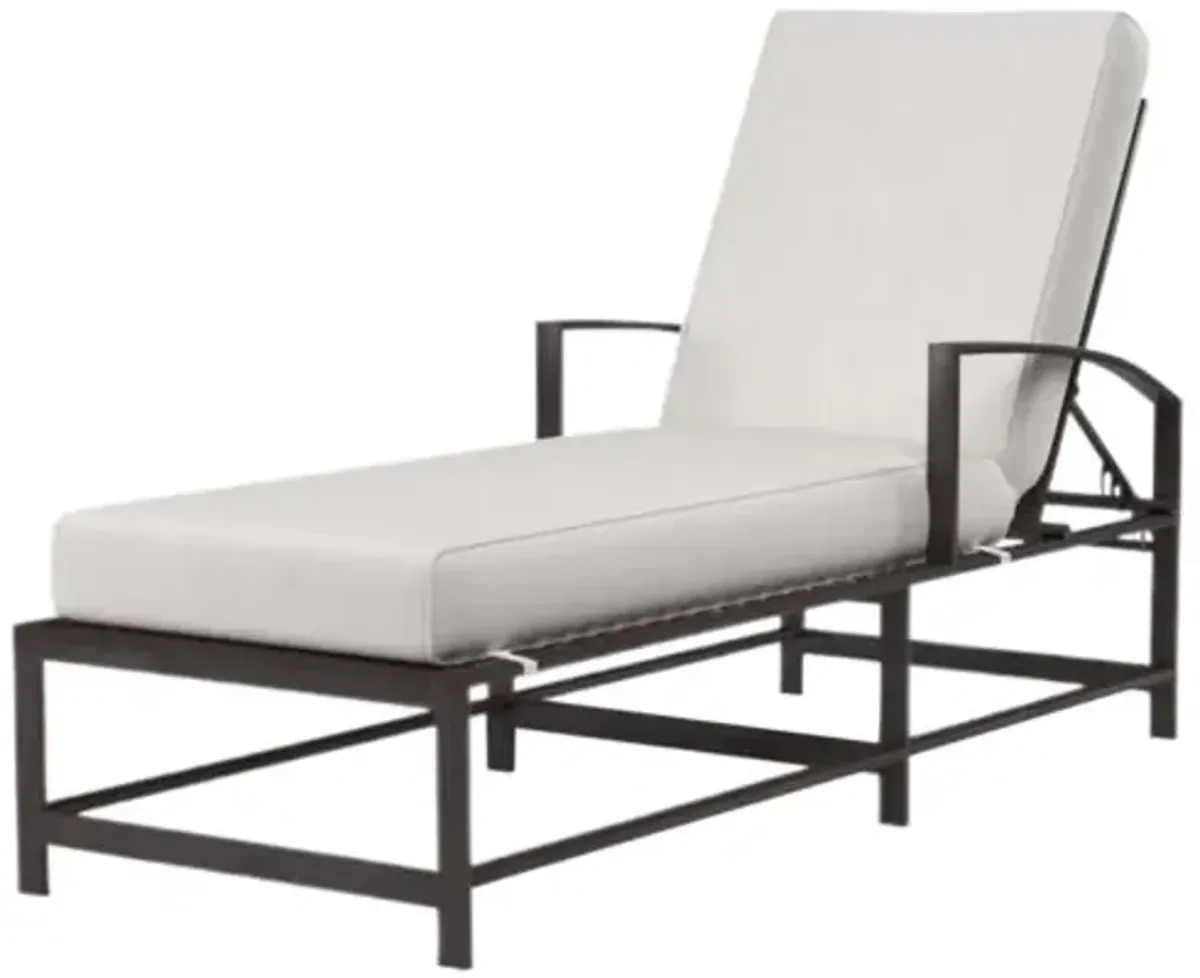 Ventura Outdoor Aluminum Chaise - White - Comfortable, Sturdy, Stylish