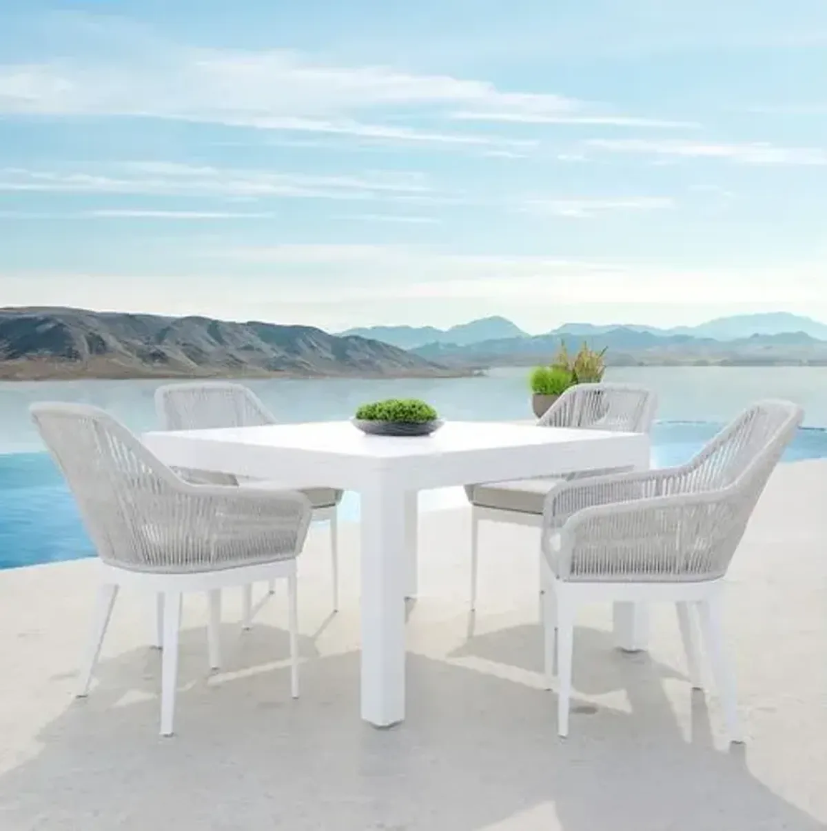 Dola Outdoor Aluminum/Rope Dining Chair - Blue