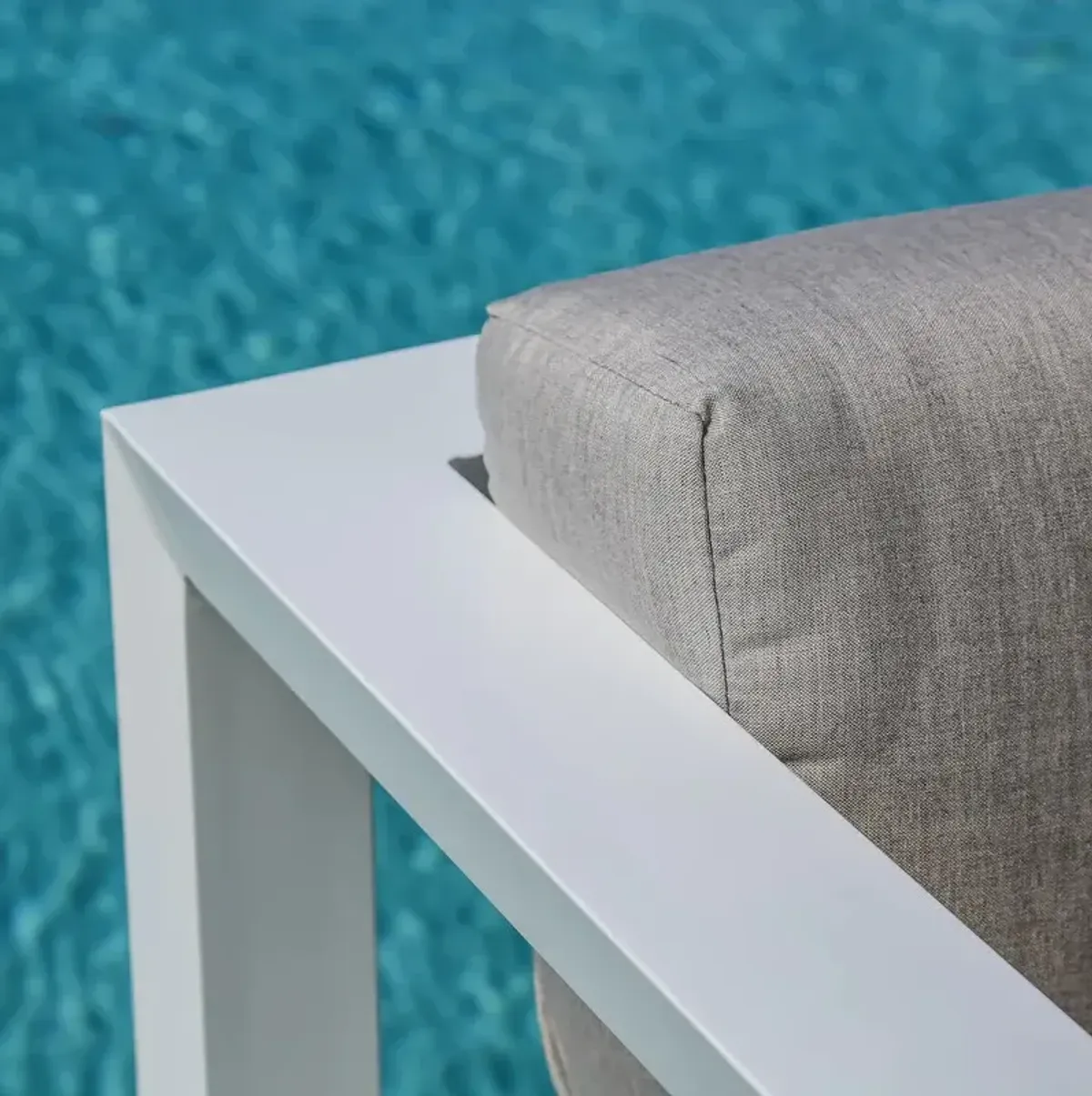 Harlyn Outdoor Aluminum 2-Seat Sofa