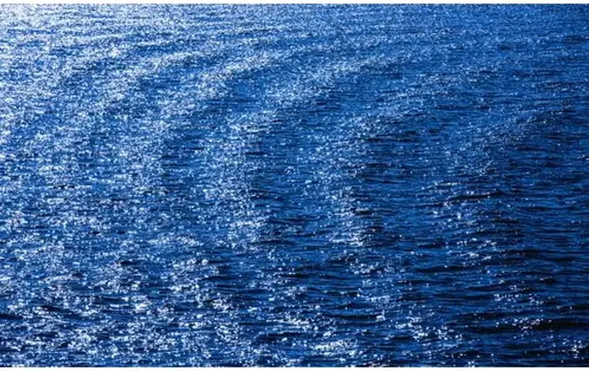 Drop in the Ocean - 60" x 37" - Blue