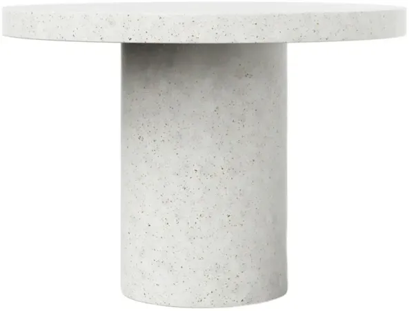 Elwood Indoor/Outdoor Round Concrete Dining Table