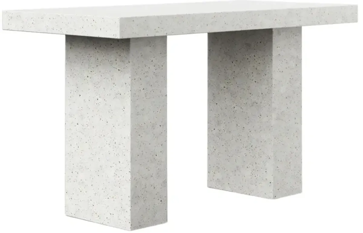 Jaxon Indoor/Outdoor Concrete Dining Table