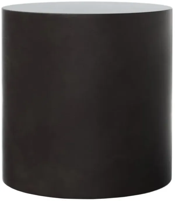 Una Indoor/Outdoor Concrete Side Table