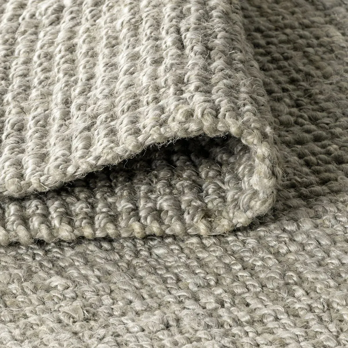 Fria Hand Woven Jute Rug