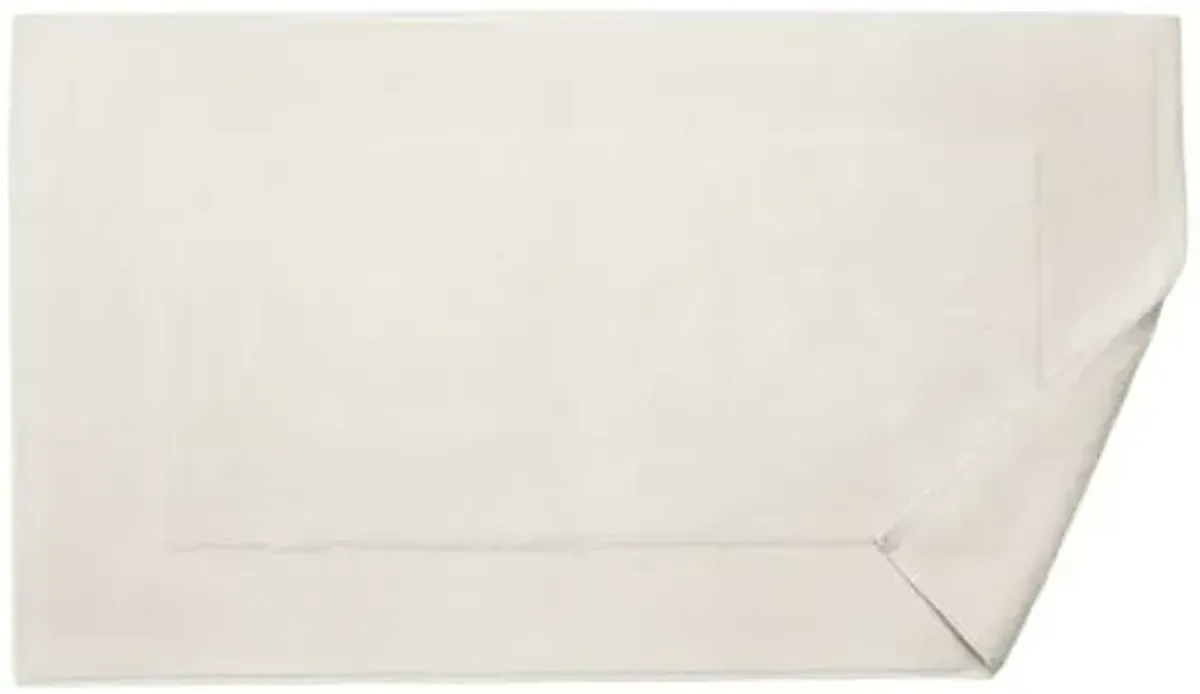 Bello Nuovo 20" x 35" Tub Mat - SFERRA - Beige