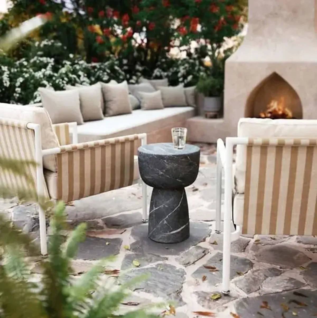 Virella Indoor/Outdoor Faux Marble Side Table - Black